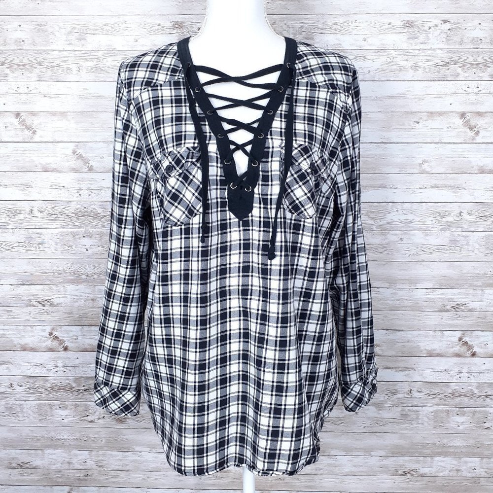 Torrid Womens Top Sz 0X Plaid Front Lace 210